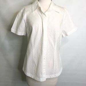St.John Bay M button up White Shirt EUC